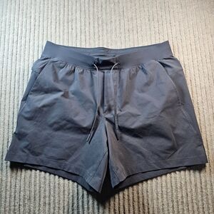 Lululemon Zeroed In Linerless Shorts 5” Gray Size Large